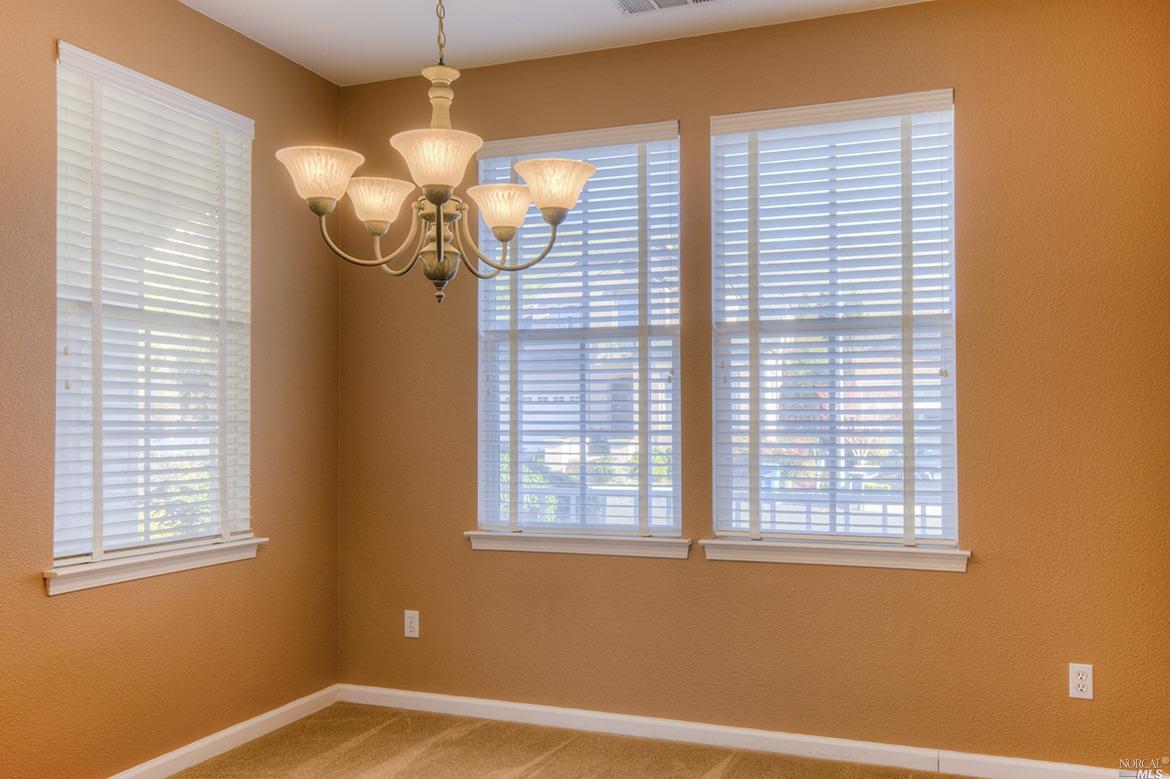 5014 Staghorn Dr, Vallejo, CA 94591 photo 8