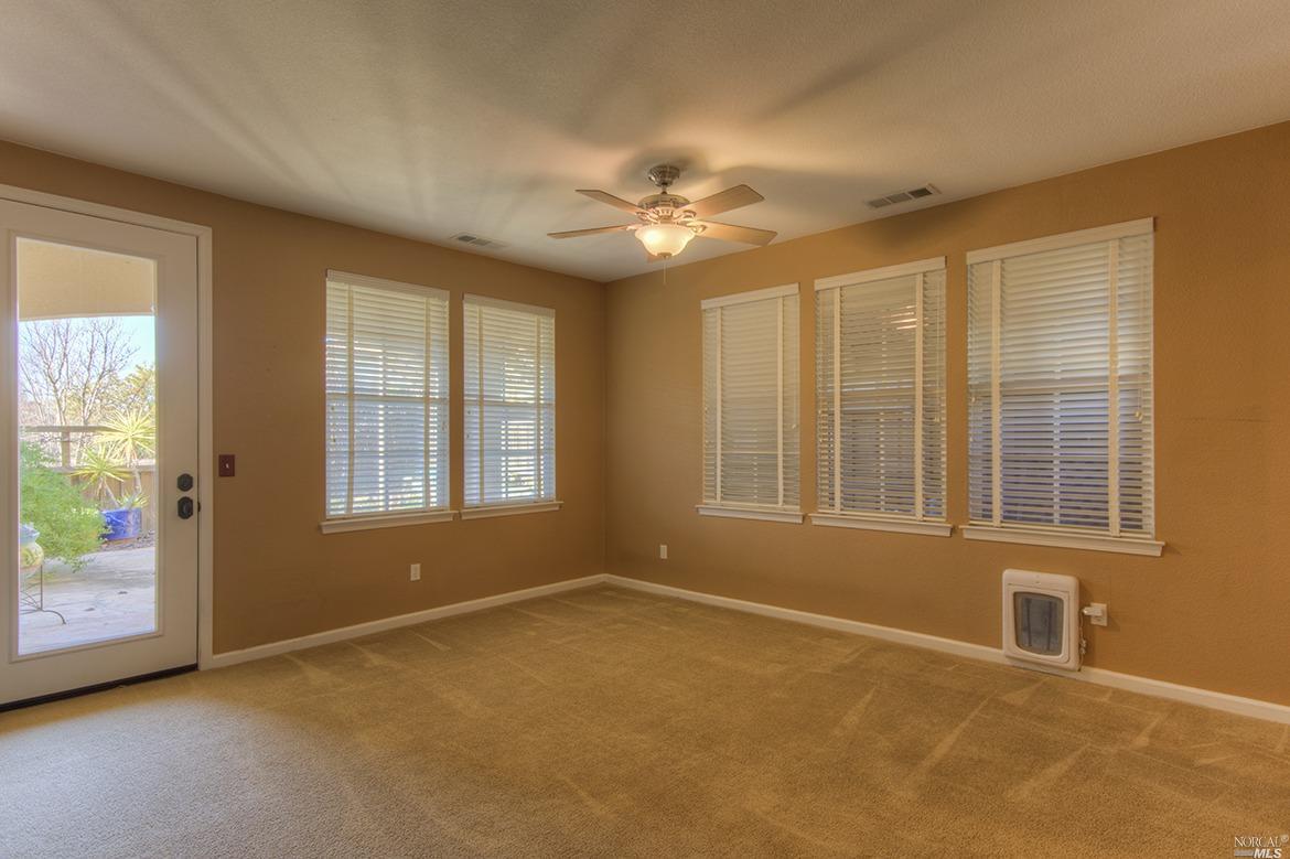 5014 Staghorn Dr, Vallejo, CA 94591 photo 3
