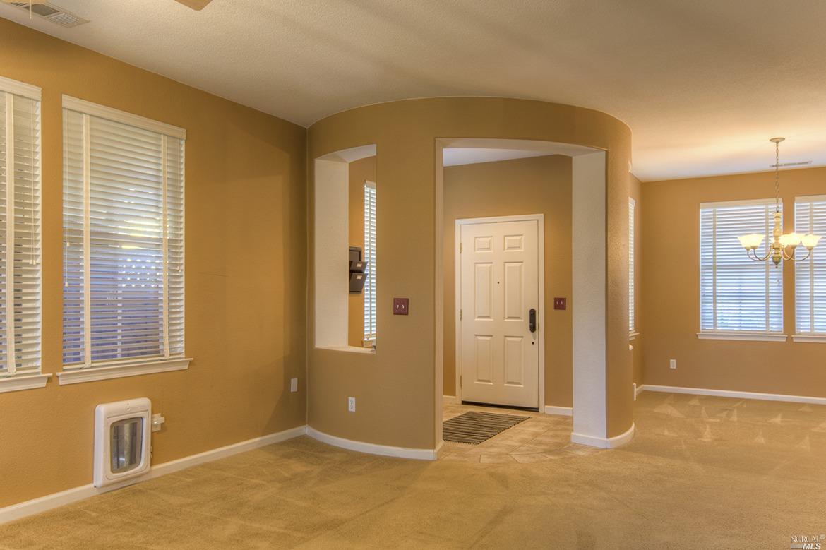 5014 Staghorn Dr, Vallejo, CA 94591 photo 6