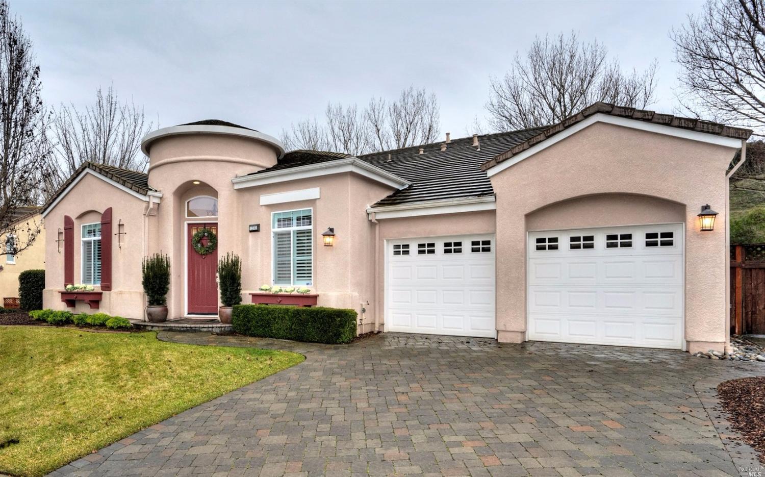 1232 Landmark Dr, Vallejo, CA 94591 photo 1