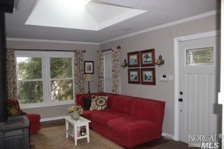 725 Laurel St, Vallejo, CA 94591 photo 4