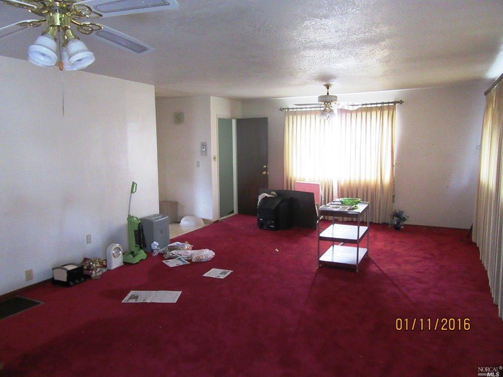 329 Pecan St, Vallejo, CA 94589 photo 4