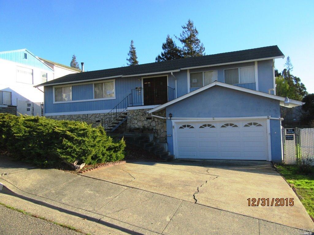 329 Pecan St, Vallejo, CA 94589 photo 1