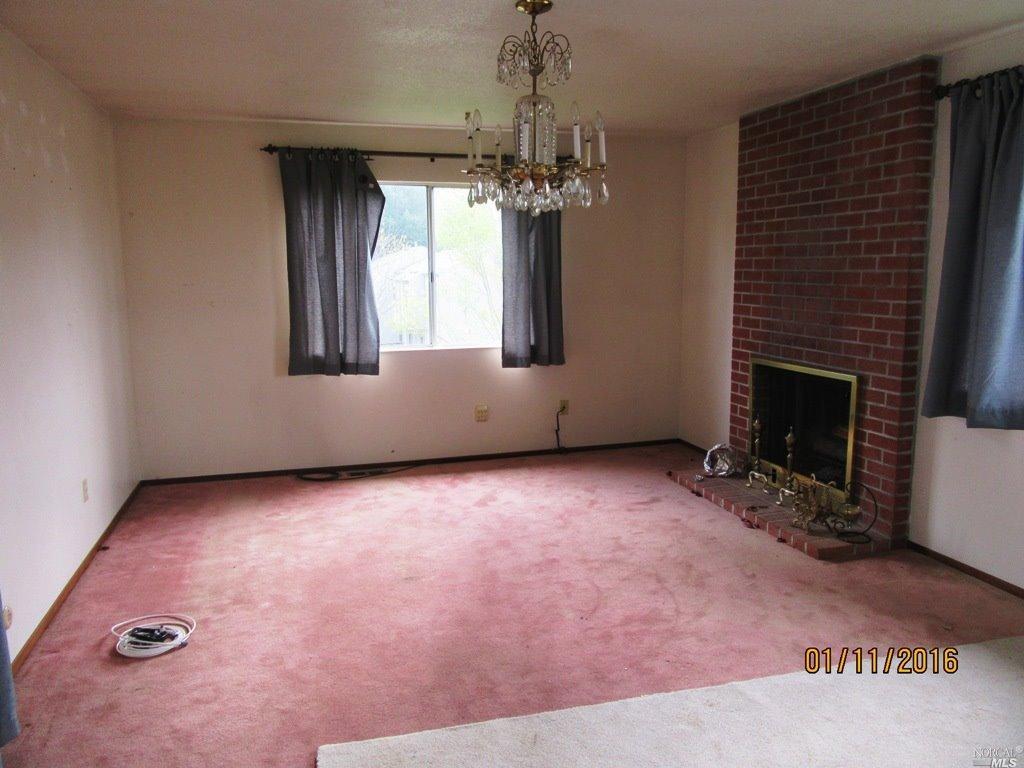 329 Pecan St, Vallejo, CA 94589 photo 3