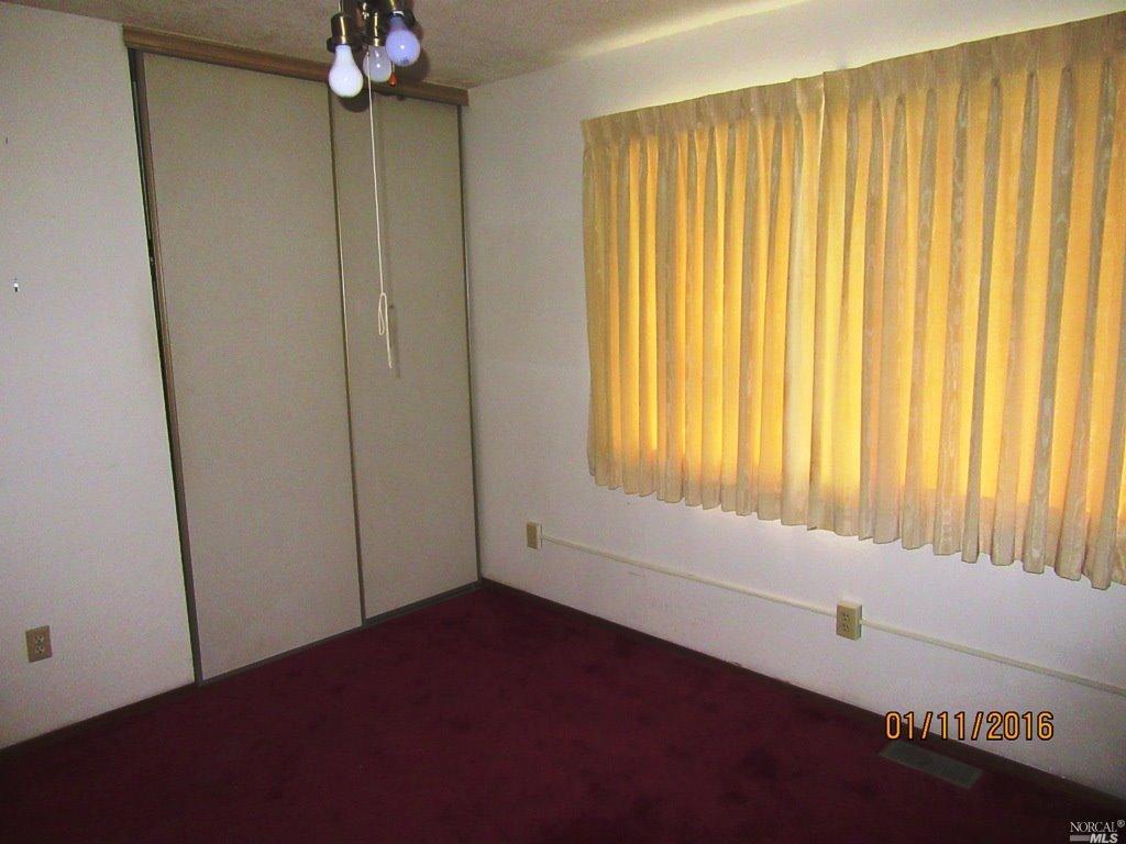 329 Pecan St, Vallejo, CA 94589 photo 6