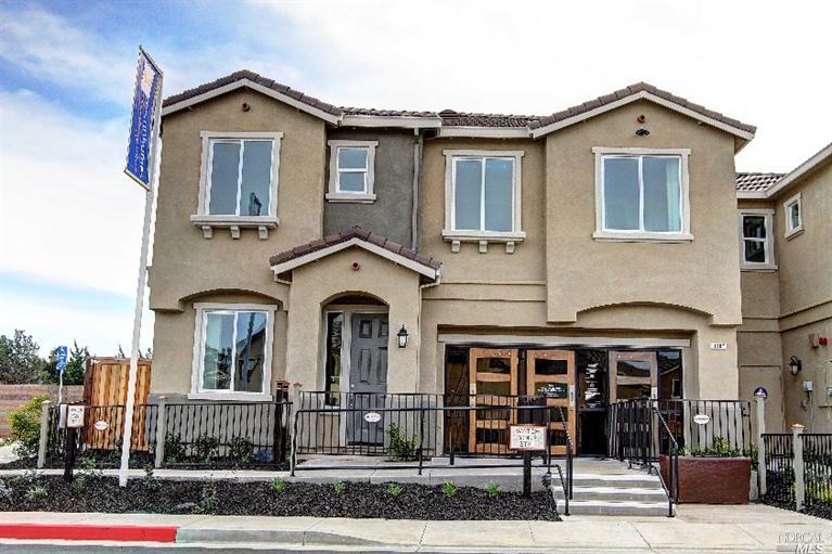 1364 Encore Dr, Fairfield, CA 94534 photo 4