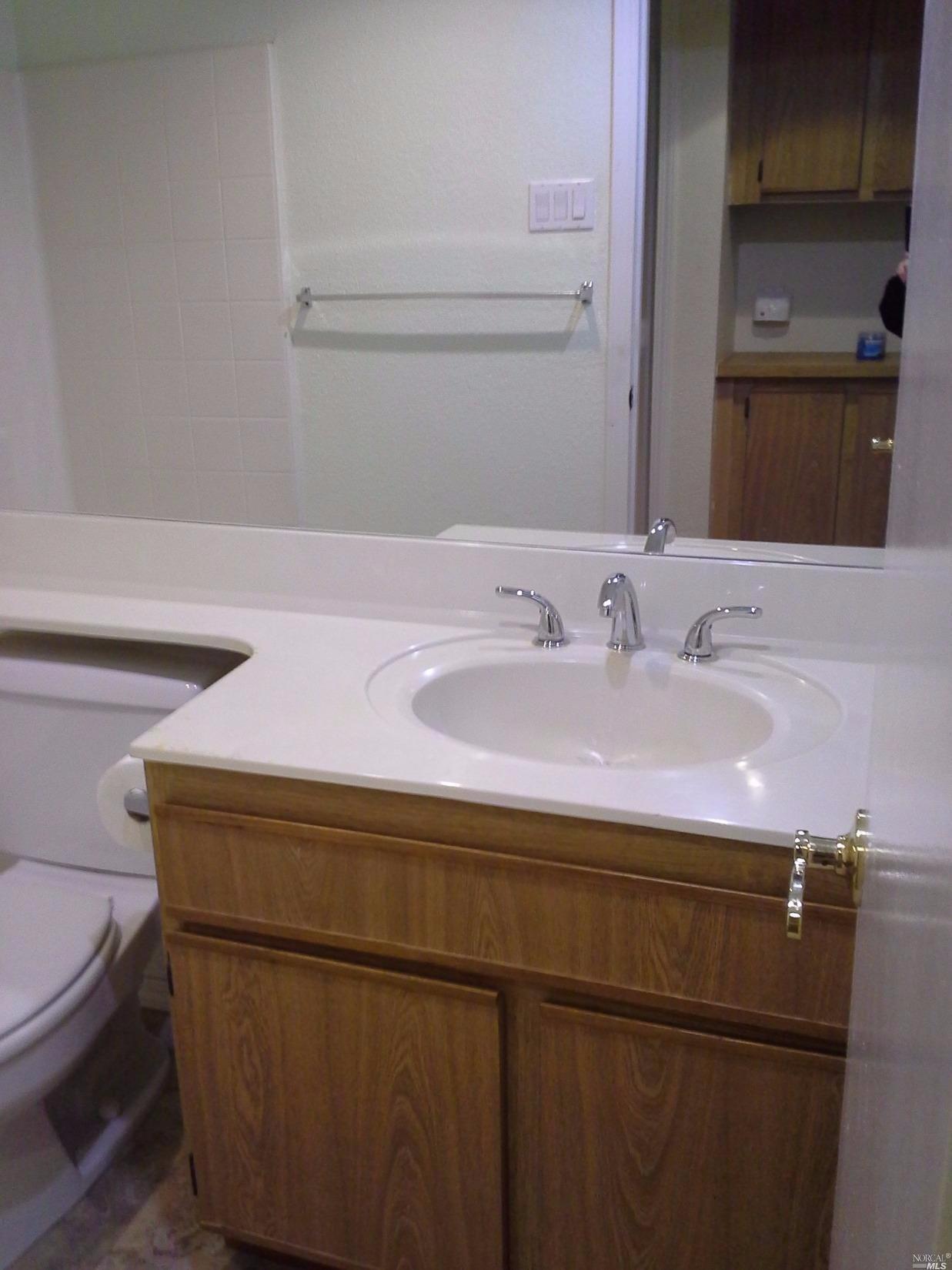 Undisclosed, Vallejo, CA 94590 photo 16