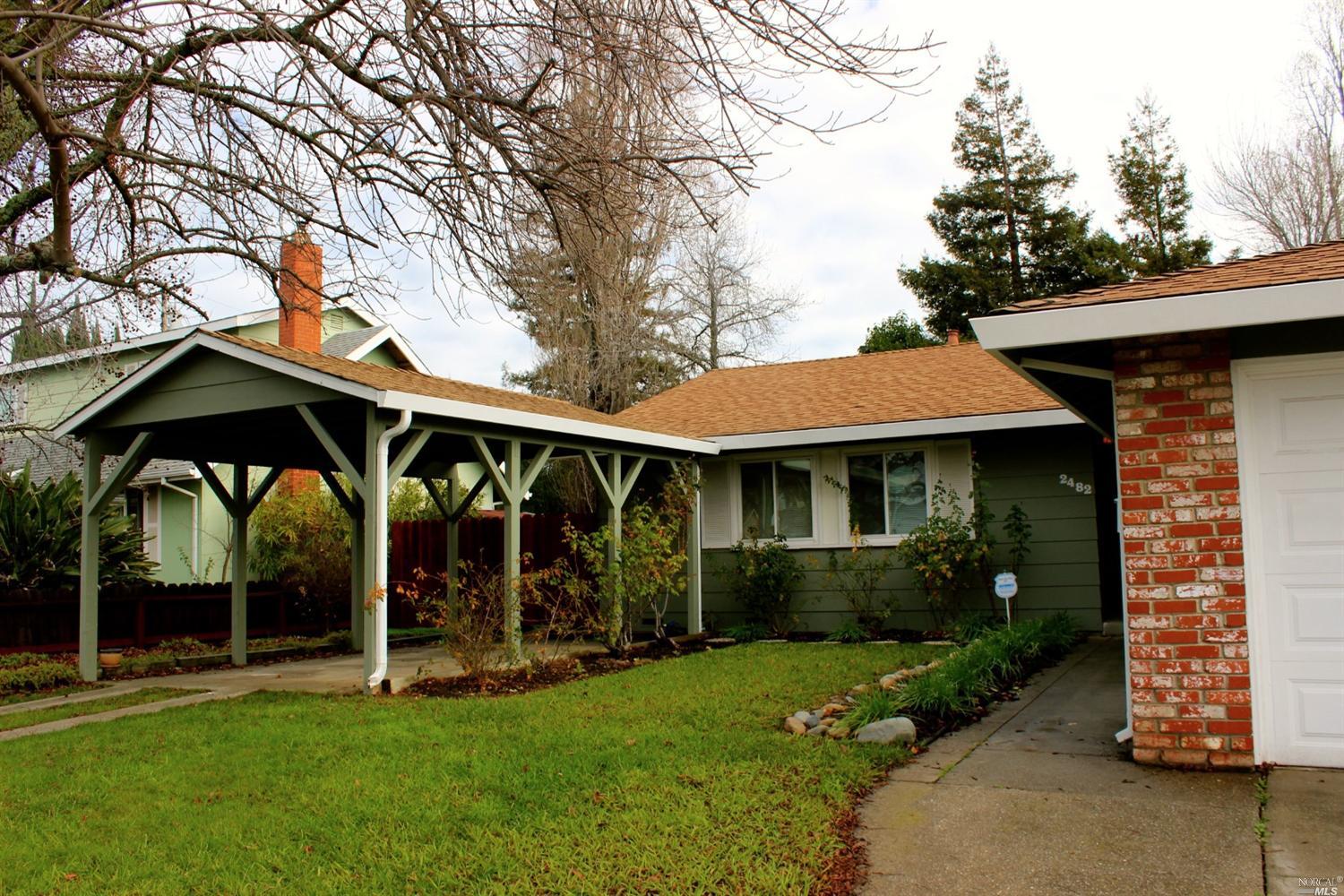 2482 Heather Dr, Fairfield, CA 94533 photo 4