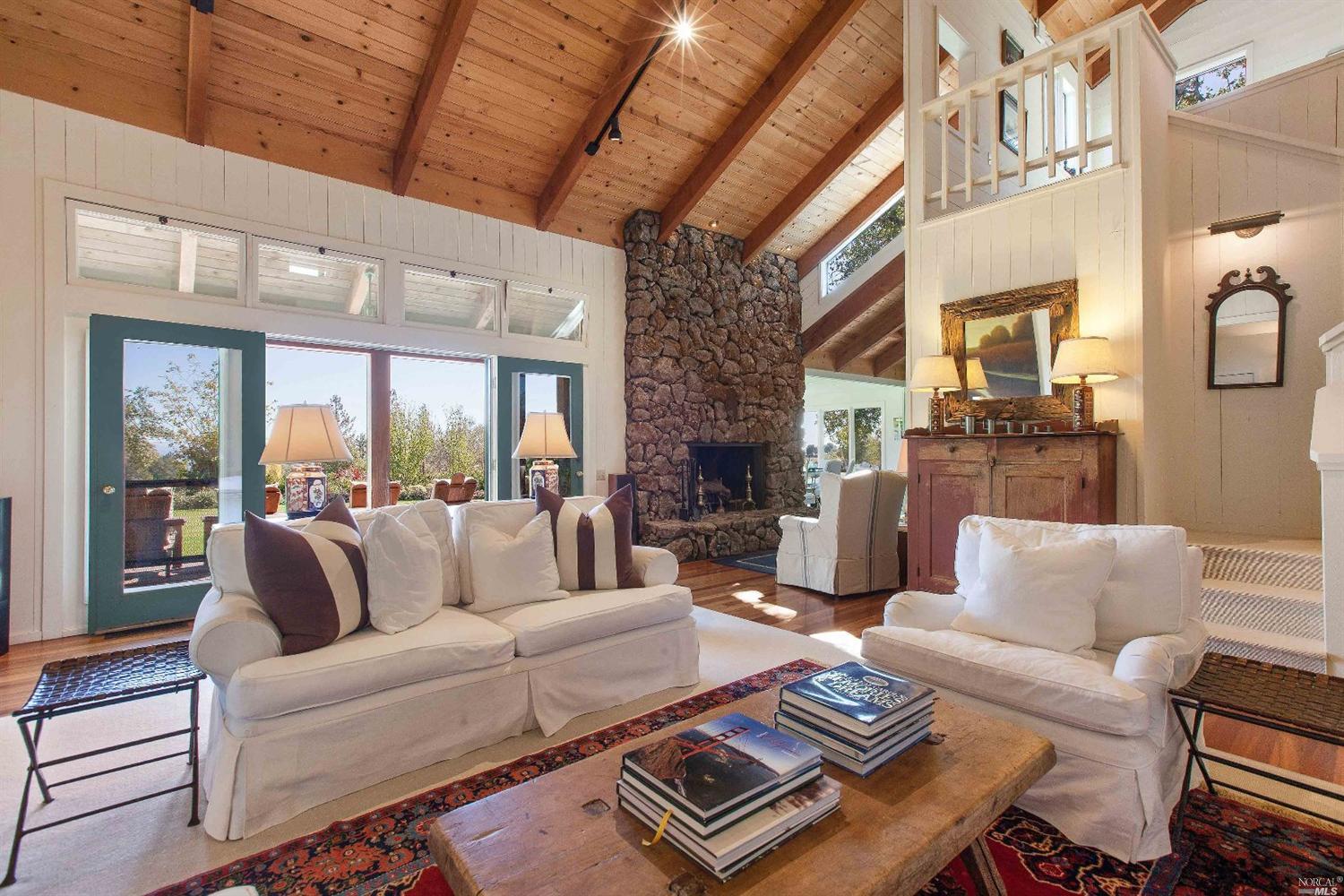 Undisclosed, Healdsburg, CA 95448 photo 4