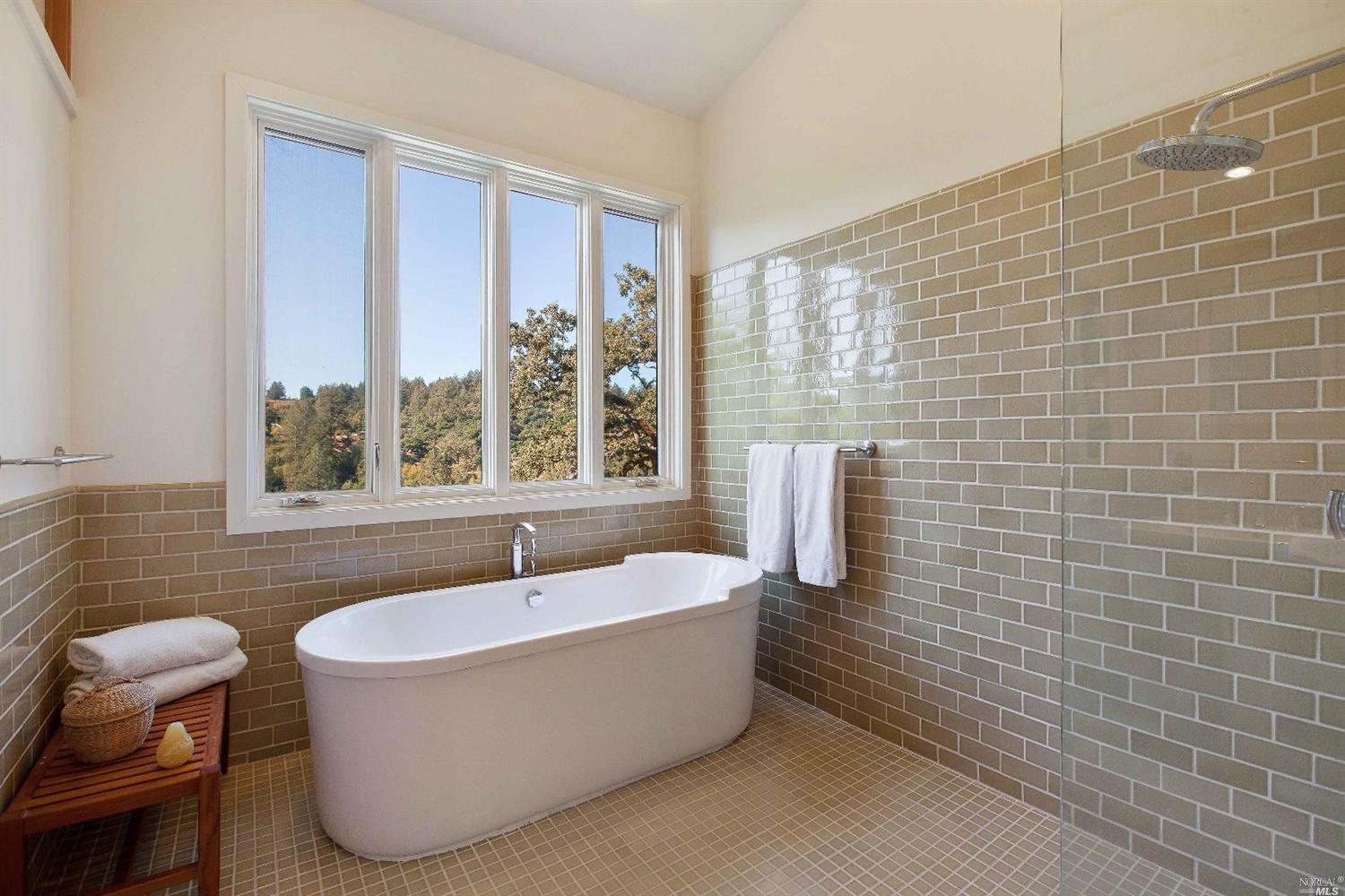 Undisclosed, Healdsburg, CA 95448 photo 15