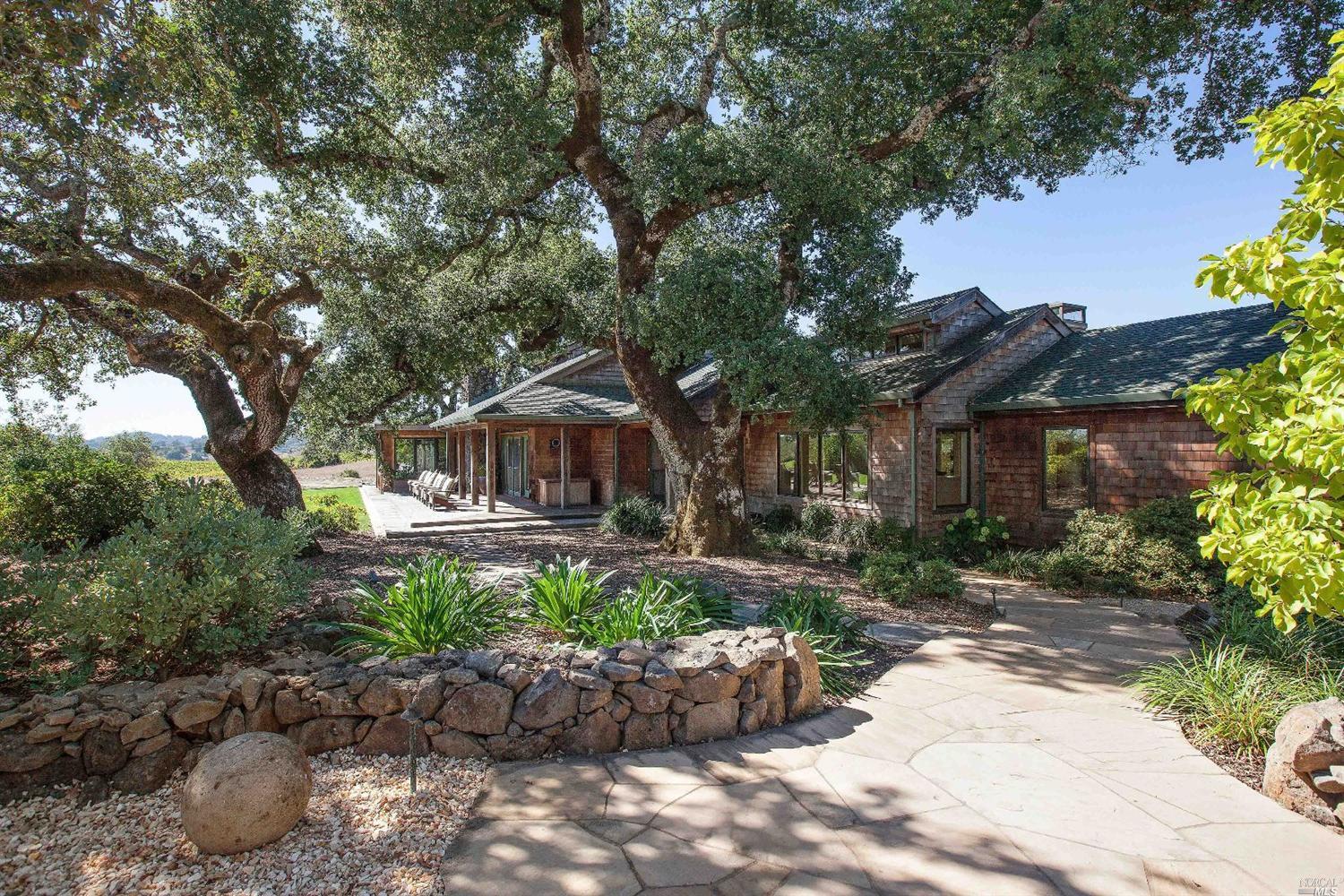 Undisclosed, Healdsburg, CA 95448 photo 2