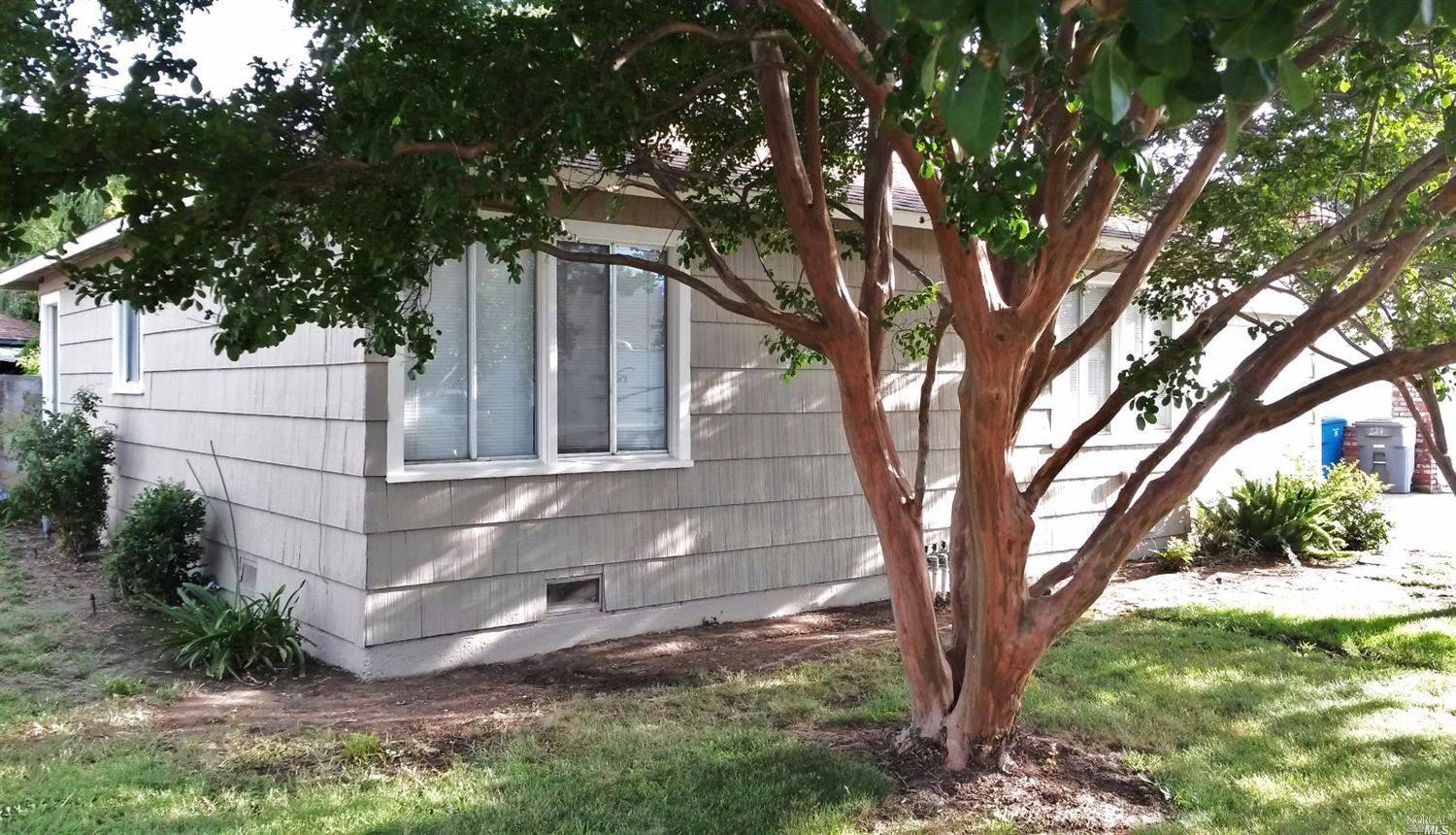 225 Elm St, Vacaville, CA 95688 photo 5