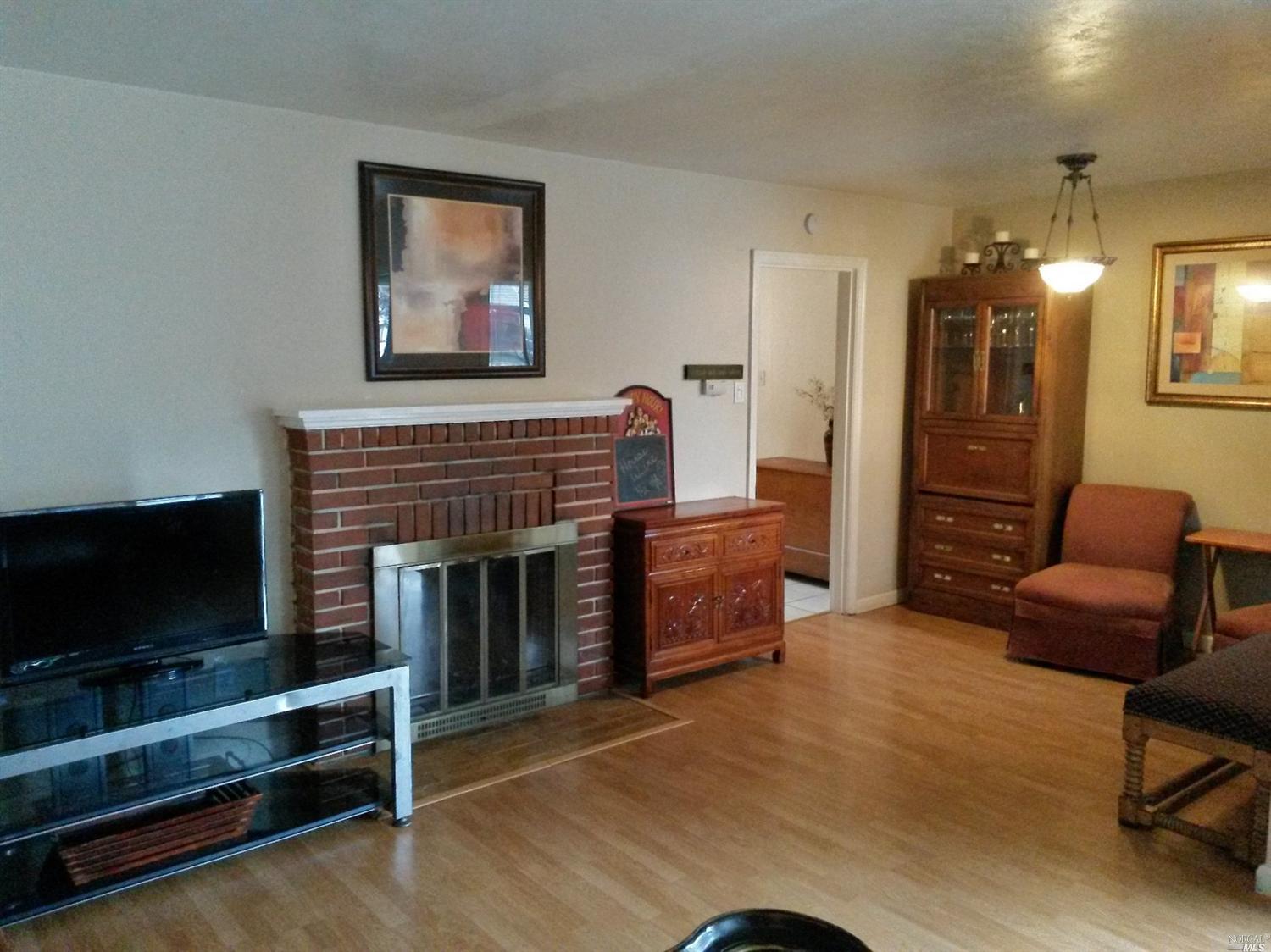 225 Elm St, Vacaville, CA 95688 photo 9