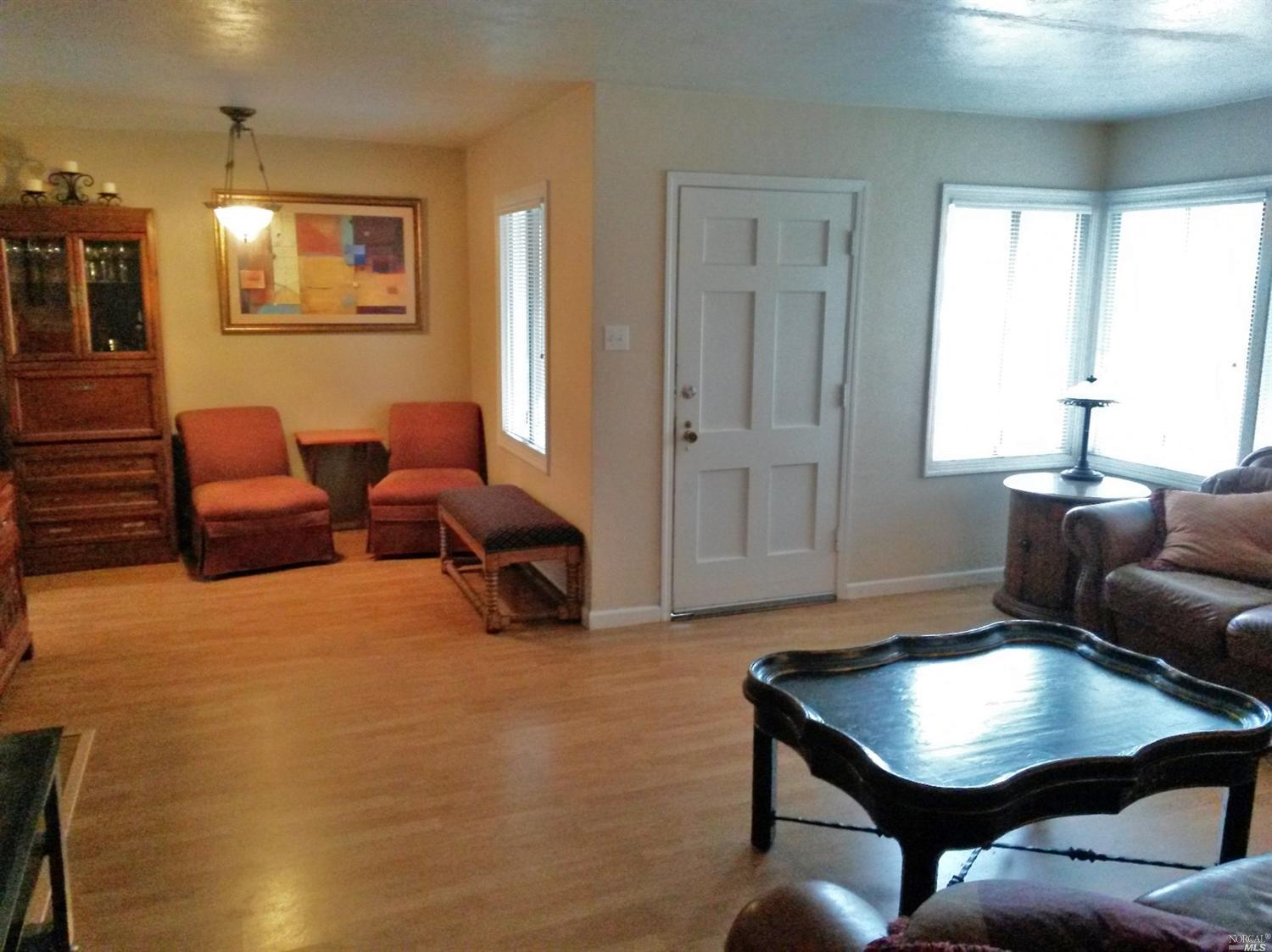 225 Elm St, Vacaville, CA 95688 photo 10