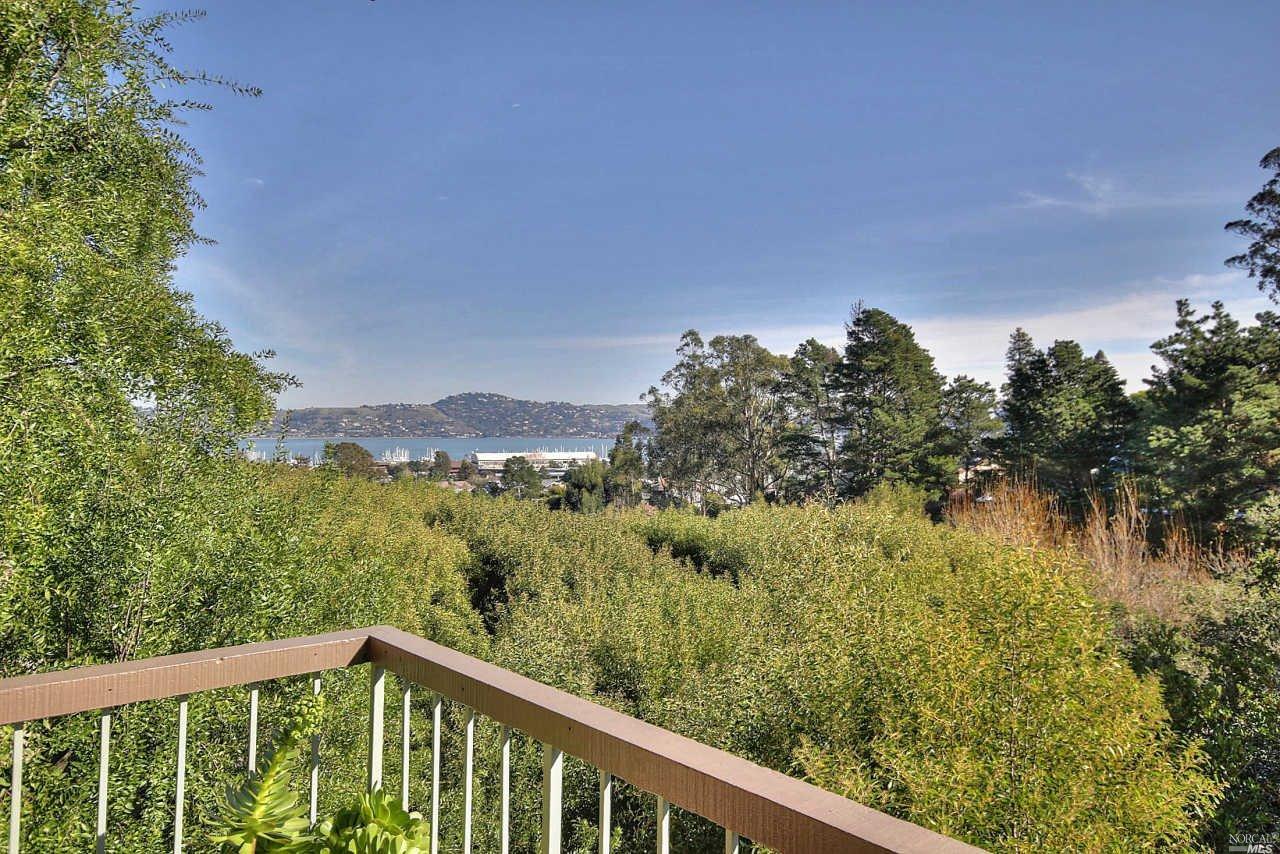 12 Anchorage Rd, Sausalito, CA 94965 photo 3