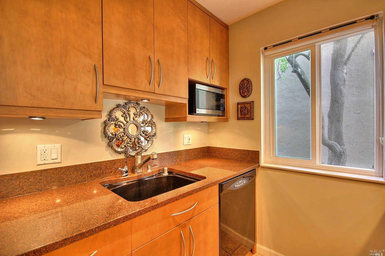12 Anchorage Rd, Sausalito, CA 94965 photo 18