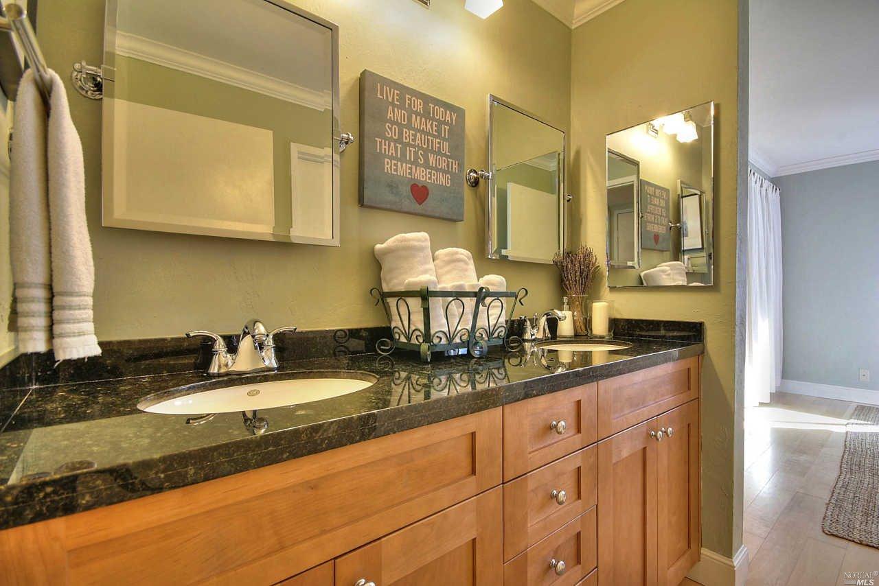 12 Anchorage Rd, Sausalito, CA 94965 photo 12