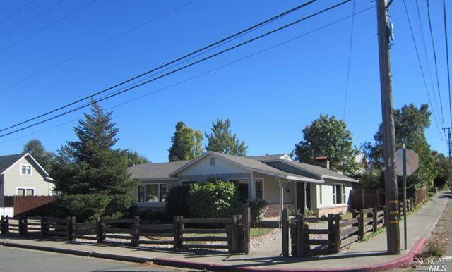 307 North St, Willits, CA 95490 photo 1
