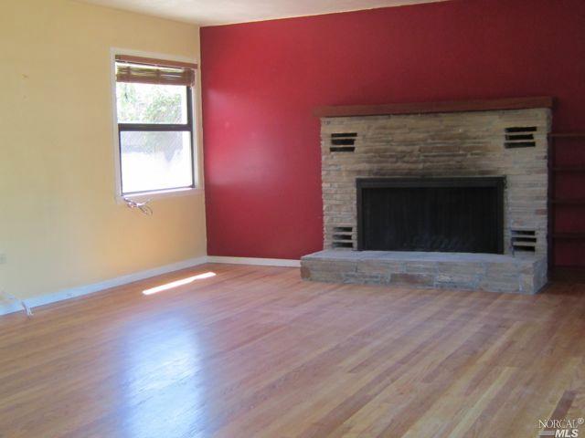 307 North St, Willits, CA 95490 photo 4