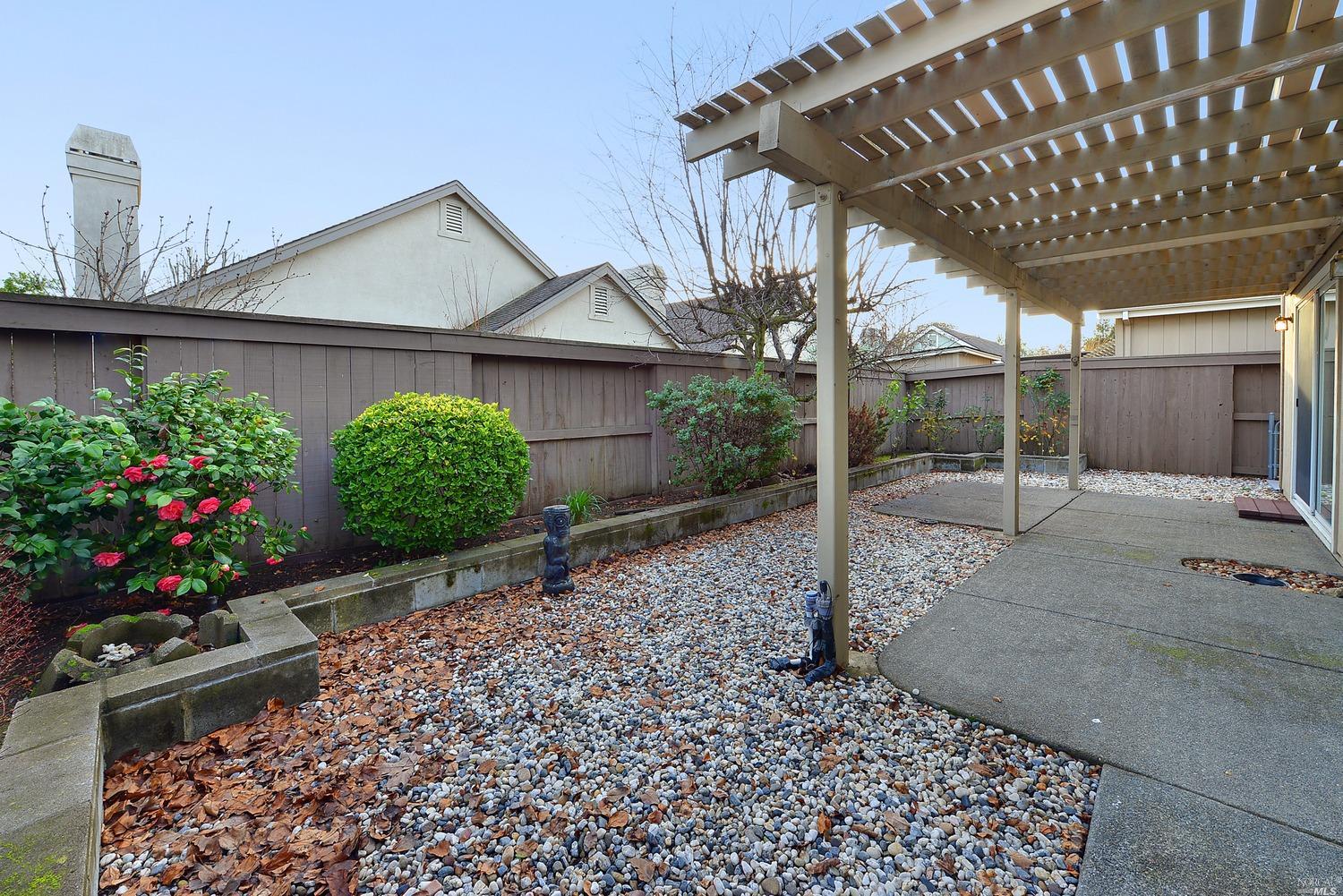 863 Glen Miller Dr, Windsor, CA 95492 photo 13