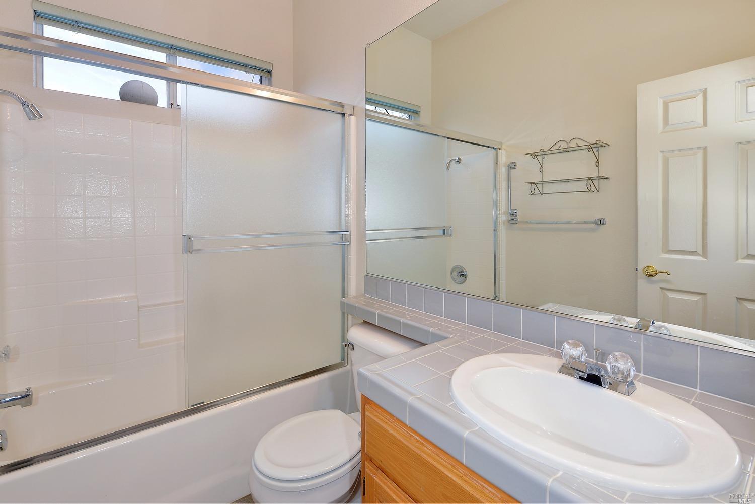 863 Glen Miller Dr, Windsor, CA 95492 photo 10