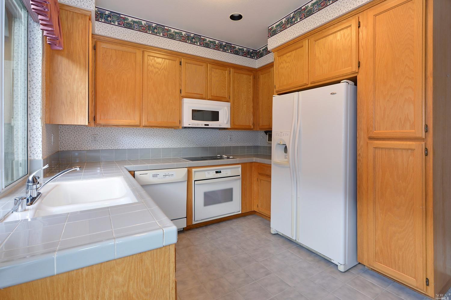 863 Glen Miller Dr, Windsor, CA 95492 photo 5