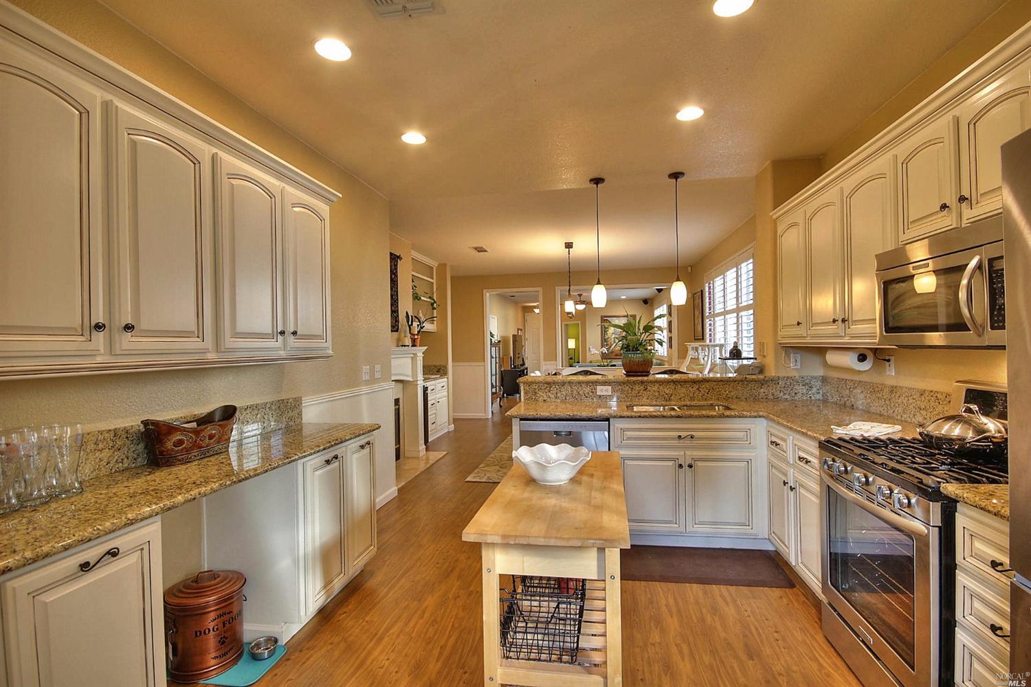 830 Cedarcrest Dr, Vacaville, CA 95687 photo 14