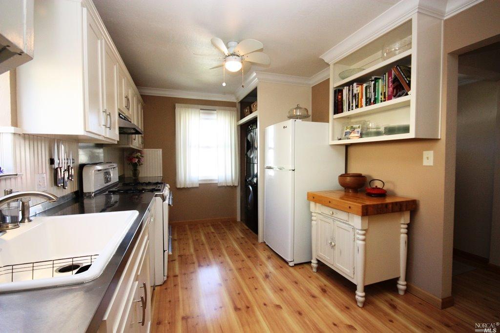2719 Pine St, Napa, CA 94558 photo 9