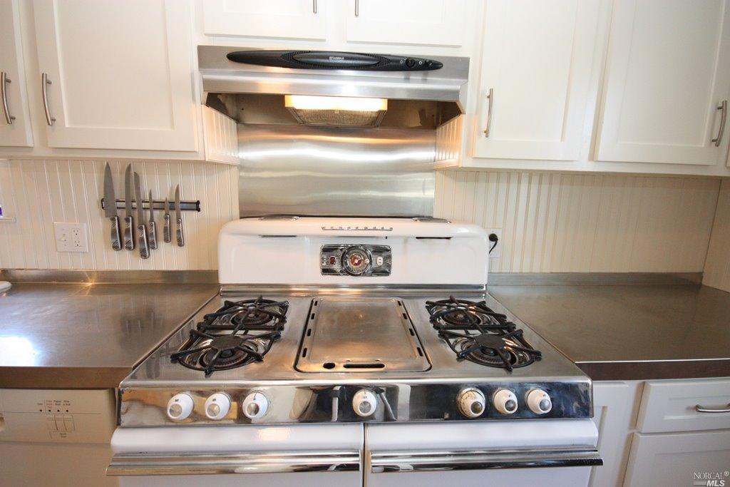 2719 Pine St, Napa, CA 94558 photo 12