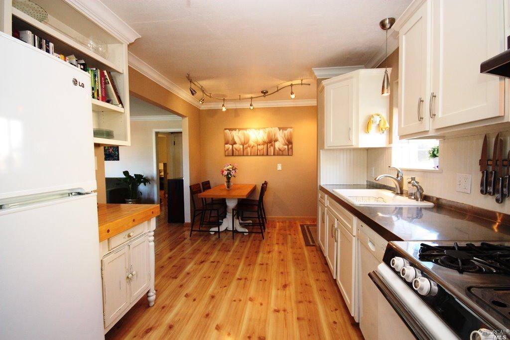 2719 Pine St, Napa, CA 94558 photo 11