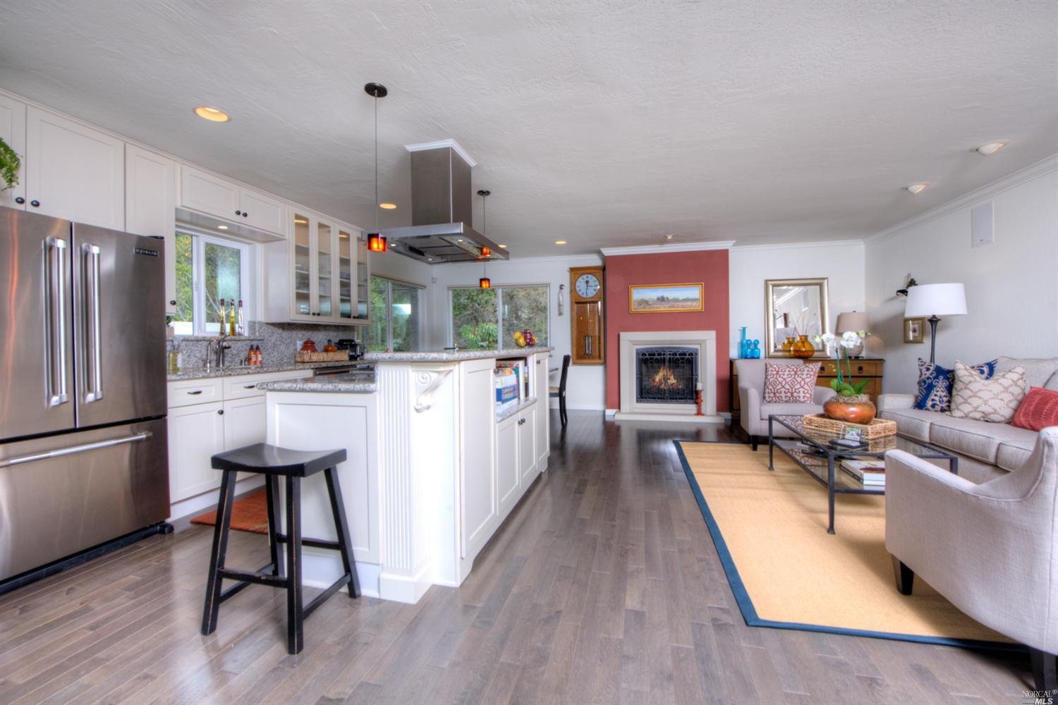 7 Windsor Ave, San Rafael, CA 94901 photo 5