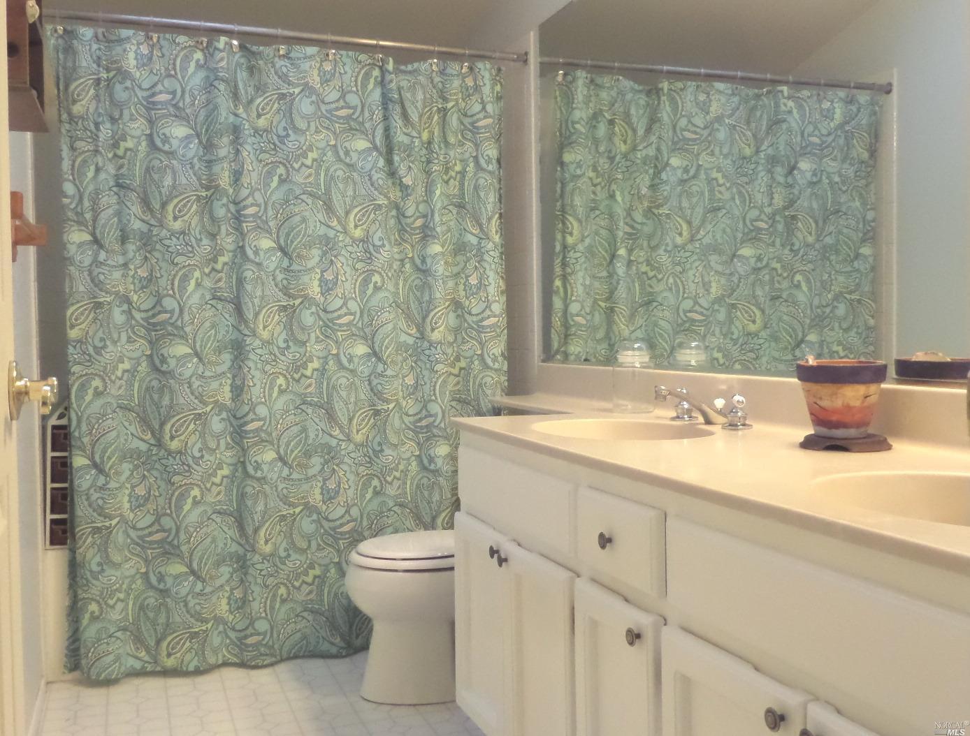 108 Los Robles Ave, Windsor, CA 95492 photo 15