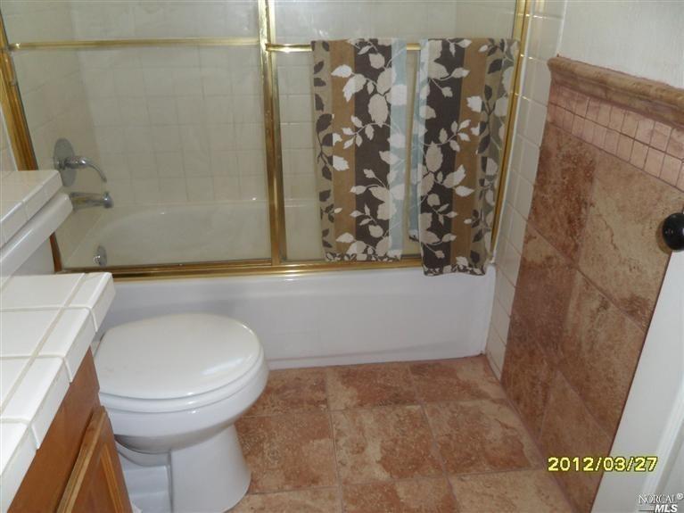 1048 Harding St, Fairfield, CA 94533 photo 5