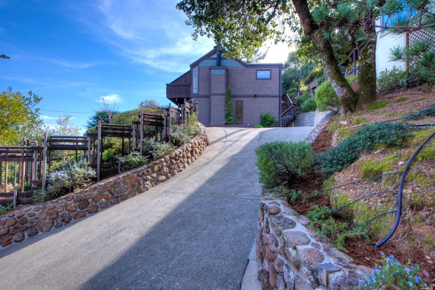 159 Summit Dr, Corte Madera, CA 94925 photo 3