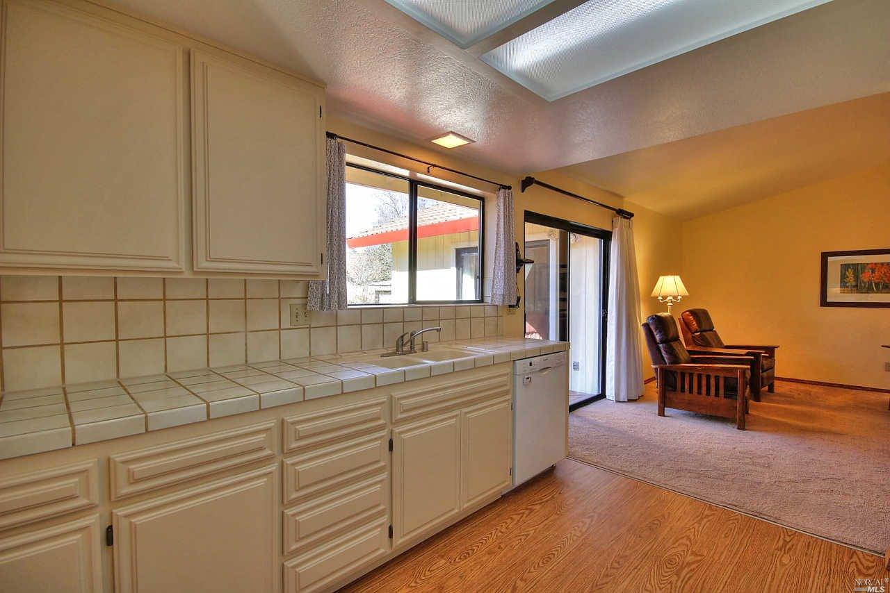116 Falcon Dr, Cotati, CA 94931 photo 9