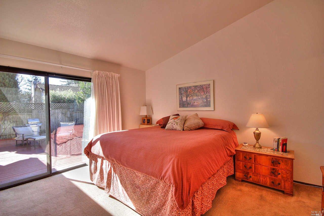 116 Falcon Dr, Cotati, CA 94931 photo 12