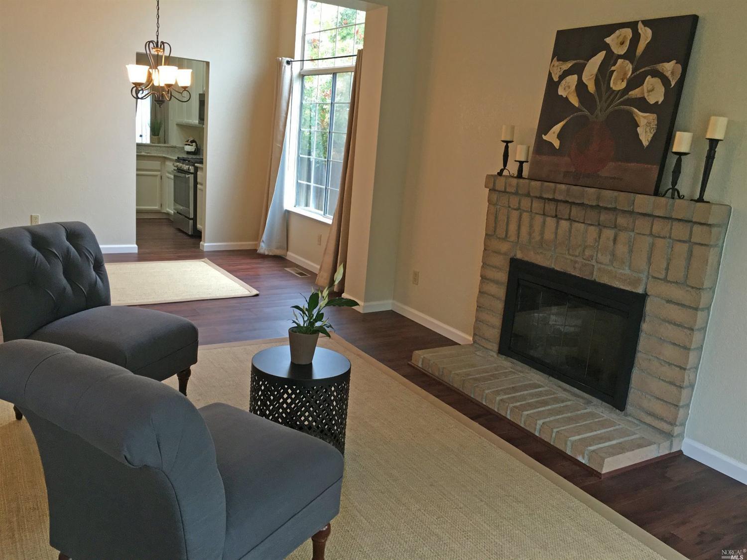 270 Cayetano Dr, Windsor, CA 95492 photo 5