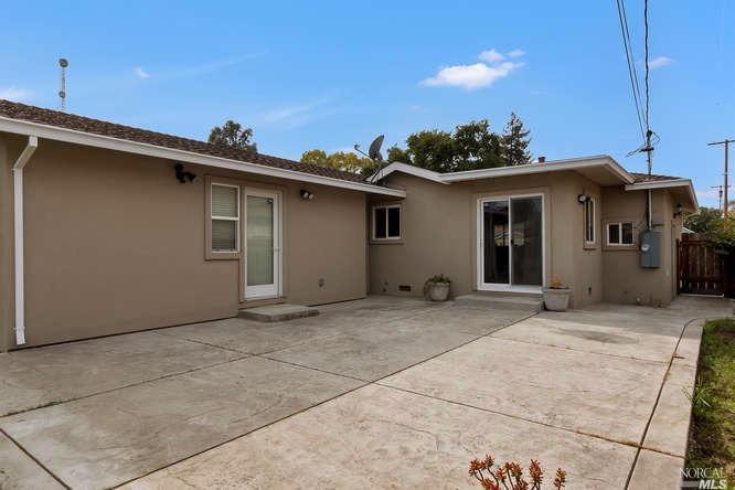412 Yuba St, Vallejo, CA 94590 photo 21