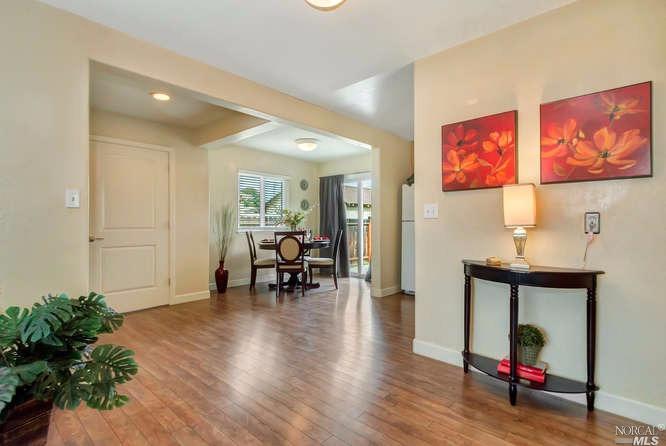 412 Yuba St, Vallejo, CA 94590 photo 6