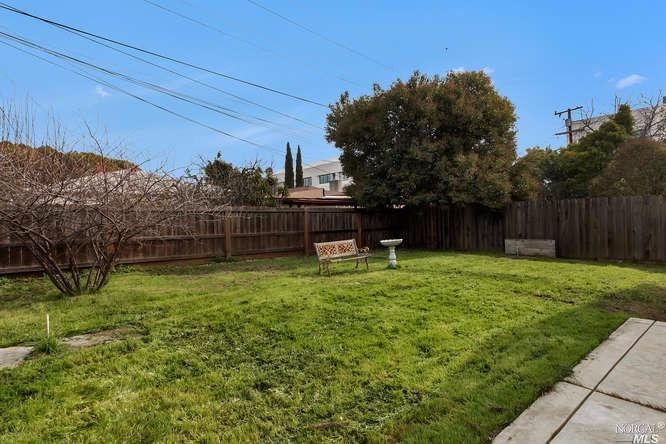412 Yuba St, Vallejo, CA 94590 photo 23