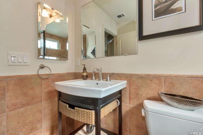 412 Yuba St, Vallejo, CA 94590 photo 20