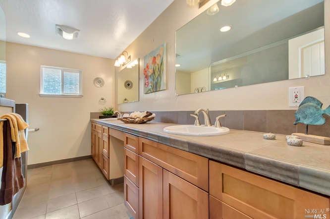 412 Yuba St, Vallejo, CA 94590 photo 15