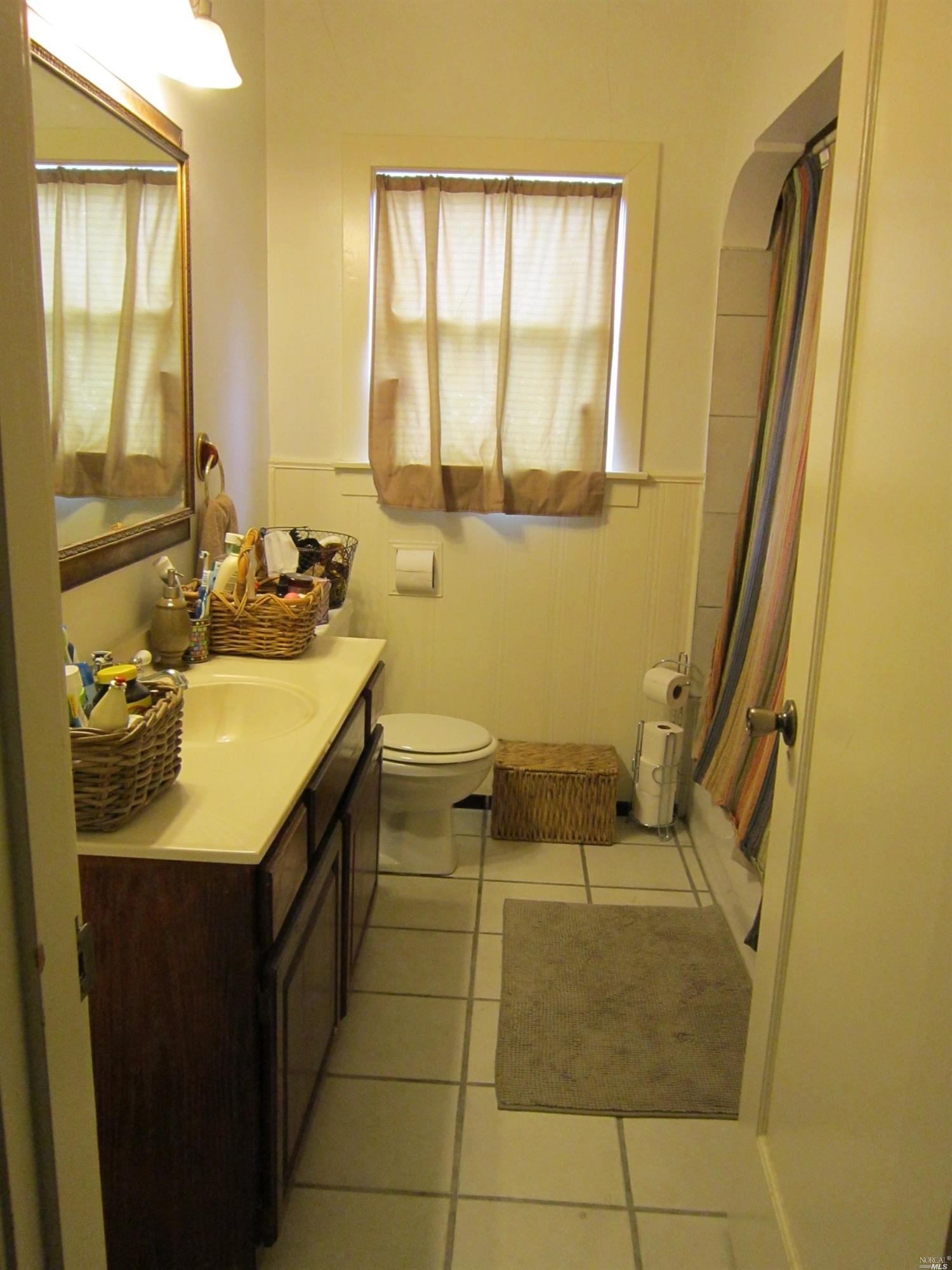 220 Delaware St, Vallejo, CA 94590 photo 6