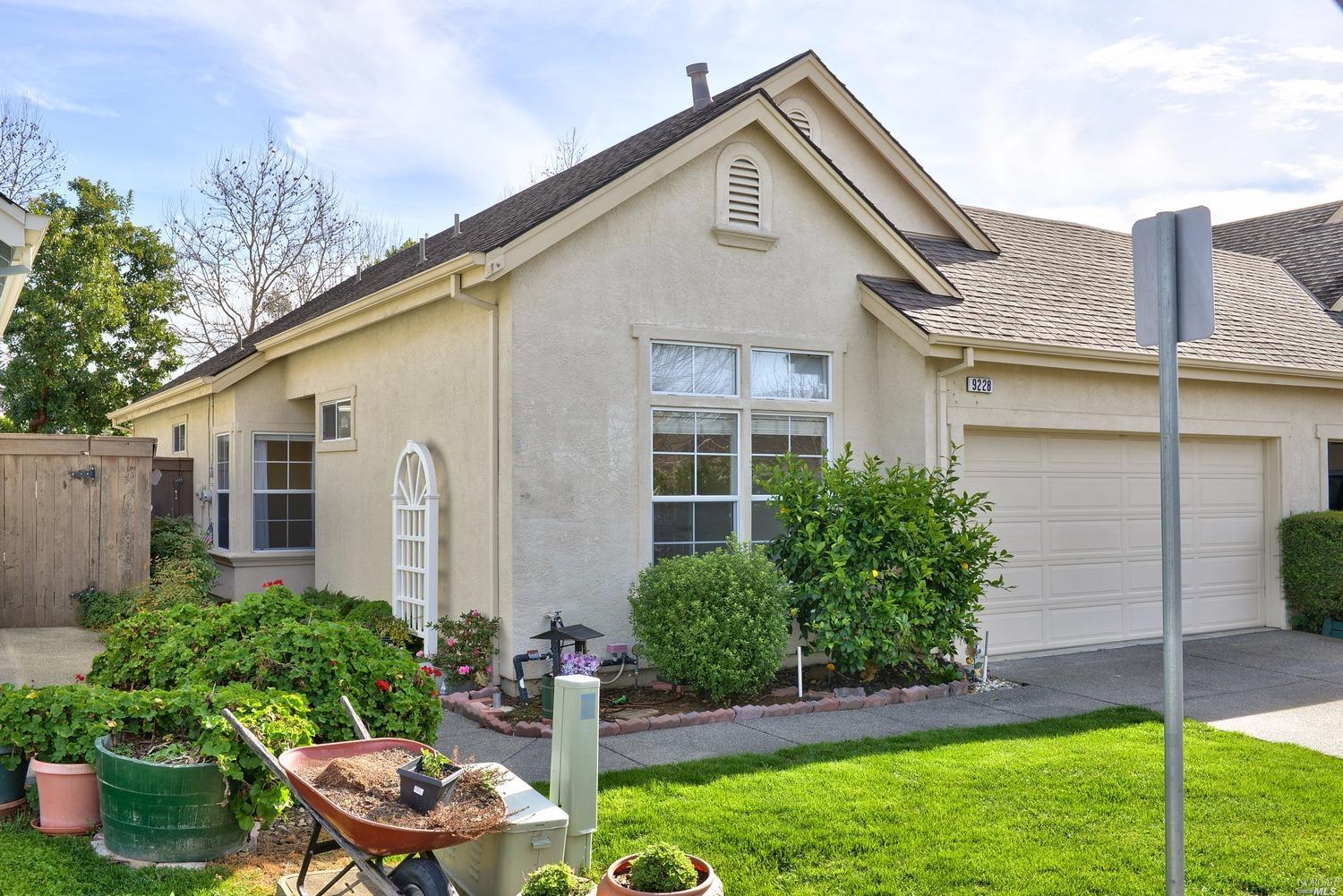 9228 Si Oliver Way, Windsor, CA 95492 photo 2