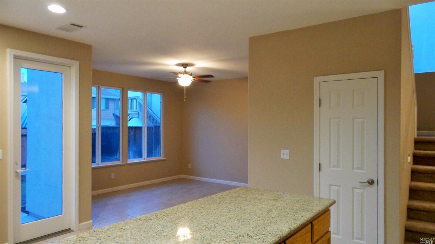1304 Bello Dr, Dixon, CA 95620 photo 9