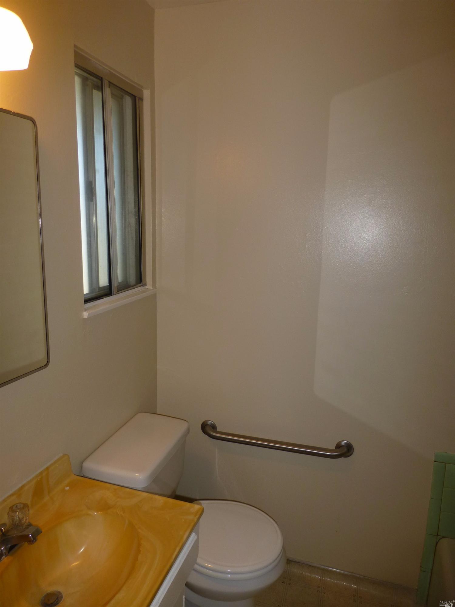 Undisclosed, Vallejo, CA 94589 photo 9