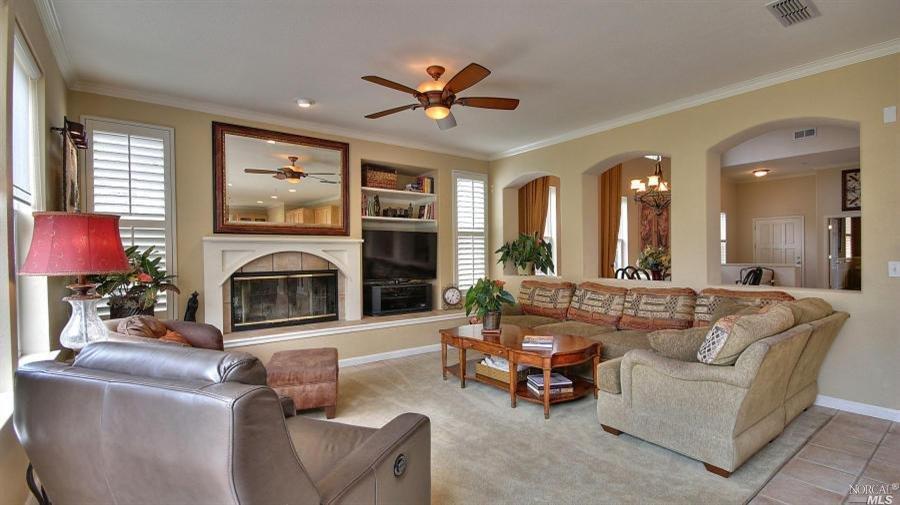26 Moore Rd, Novato, CA 94949 photo 3