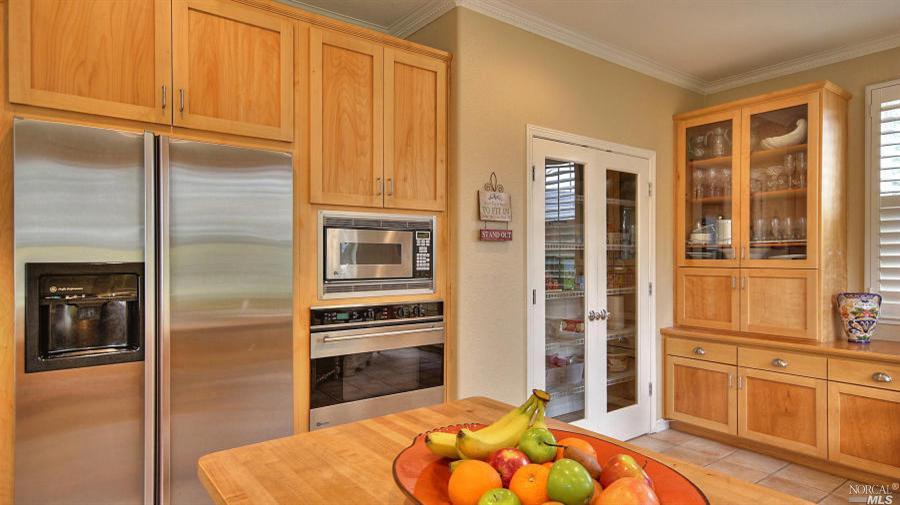 26 Moore Rd, Novato, CA 94949 photo 17