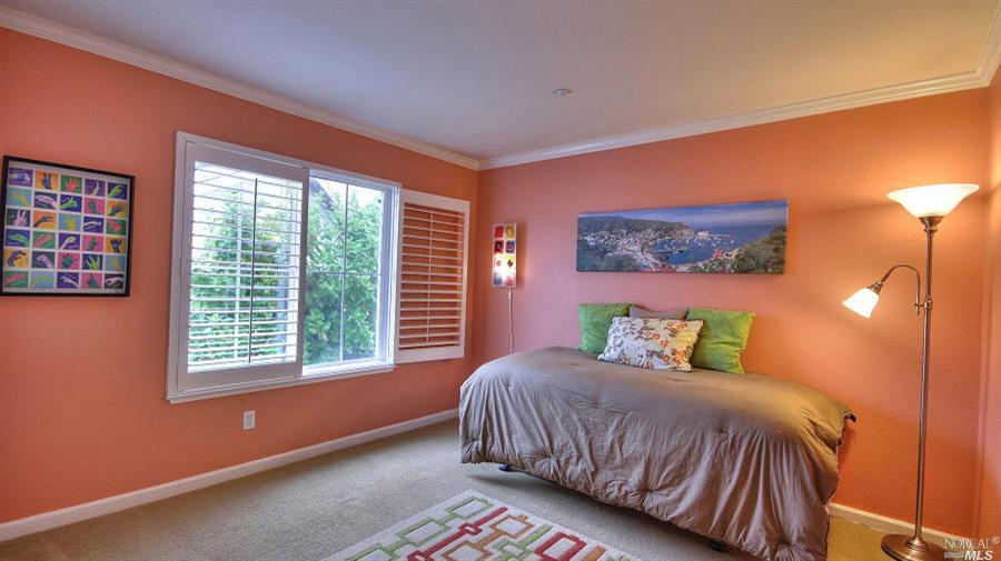 26 Moore Rd, Novato, CA 94949 photo 31
