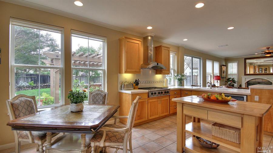 26 Moore Rd, Novato, CA 94949 photo 14